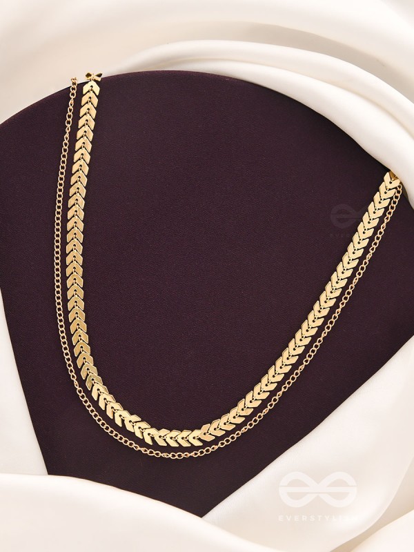 The Chain Of Allure - Golden Statement Neckpiece With Anti-Tarnish Coating 