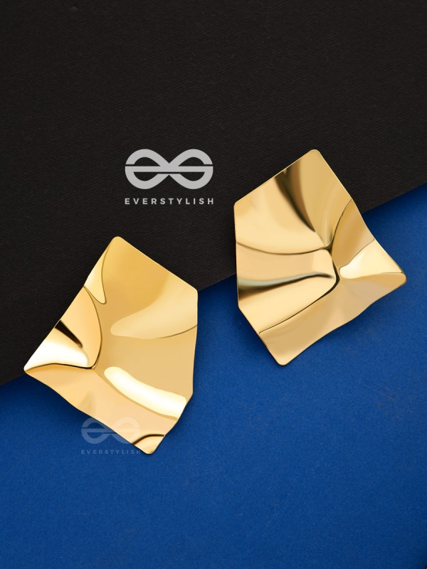 The Fluidic Chic Wrappers  - Statements Studs 