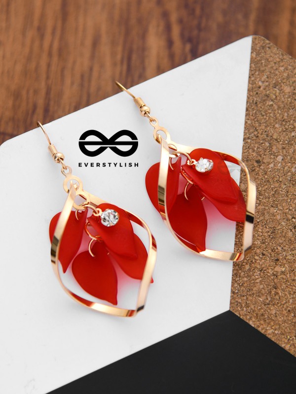 A Twisty Tale - Golden Casual Danglers (Rose Red)