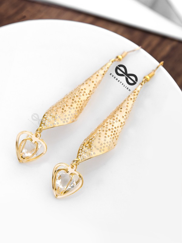 The Meshed Drop Hearts - The Golden Charm Collection
