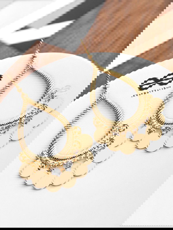 The Charming Playfulness - The Golden Charm Collection