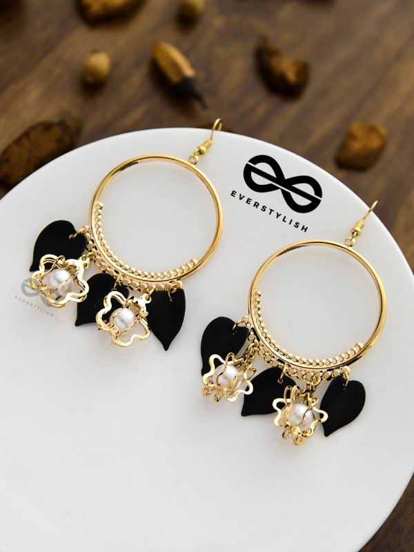 The Charming Allure - Golden Pearl Danglers