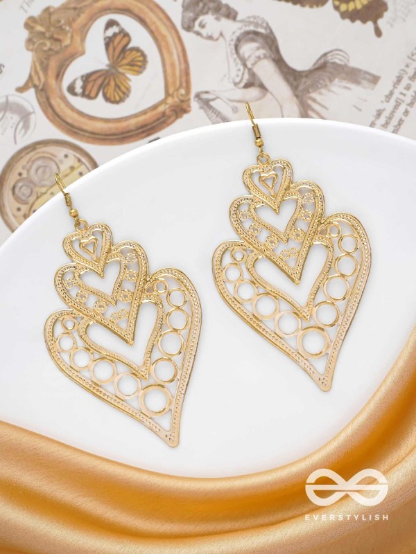 The Multilayered Intricate Hearts - The Golden Charm Collection