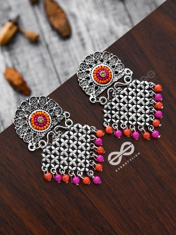 The Criss-Cross Embroidered Sun (Pink) - Embroidered Oxidised Earrings