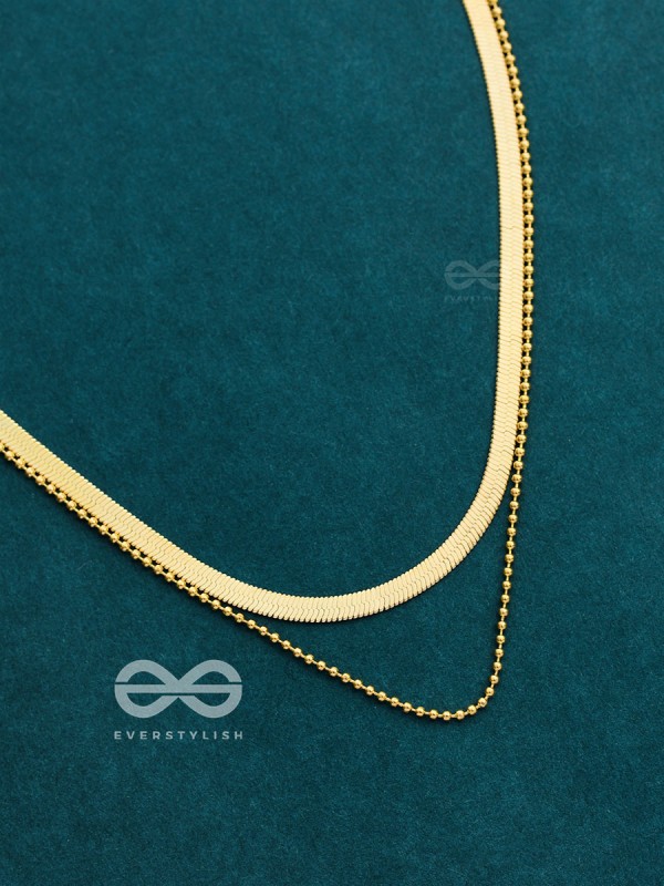 The Woman of Elegance - Golden Multilayered Neckpiece
