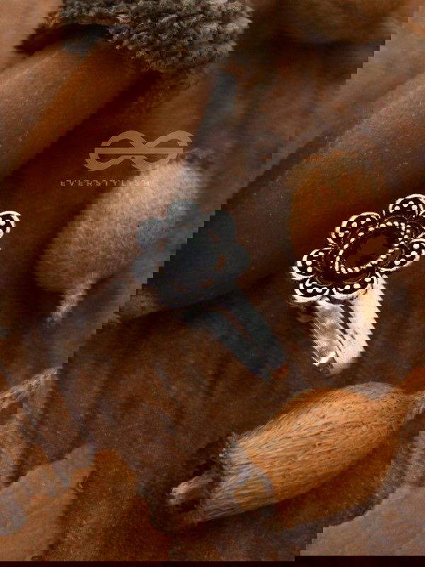 The Floral Delight - Embellished Non-pierced Nosepin (Onyx Black)