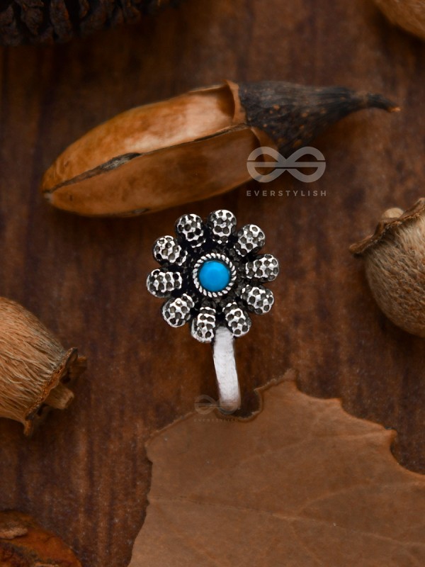 The Floral Fantasy - Embellished Non-pierced Nosepin (Turquoise)