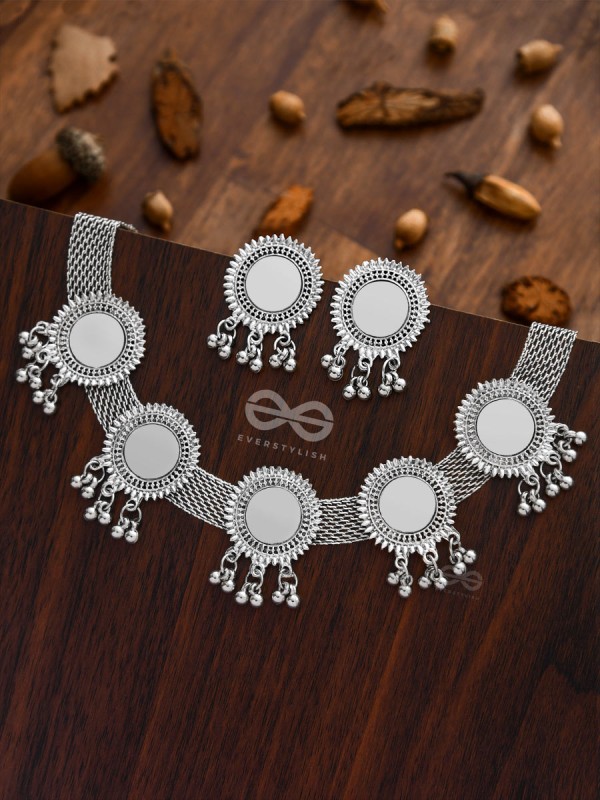 The Solar Shimmer - Set of Choker and Earrings - Oxidised Boho Collection