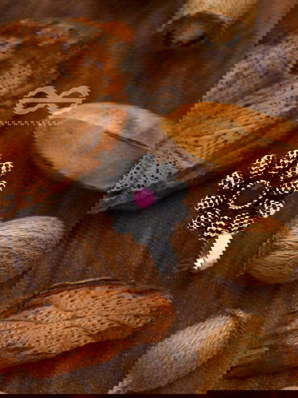 The Floral Fantasy - Embellished Non-pierced Nosepin (Ruby Red)