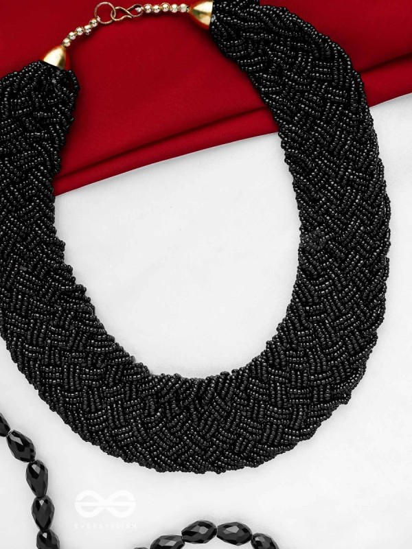 The Beauteous Braided Criss-Cross Beaded Necklace (Black)