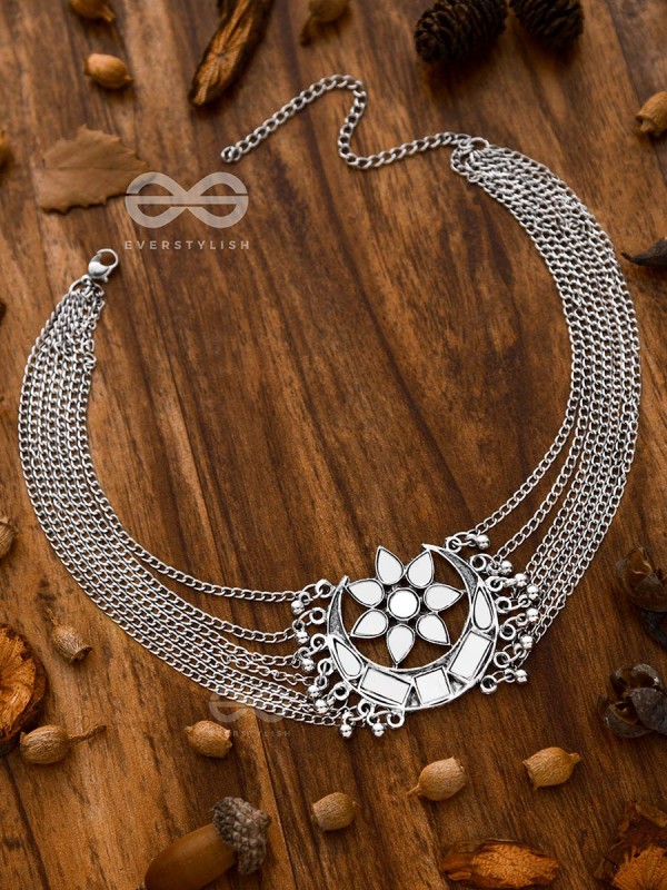 The Shimmery Eclipse - Set of Mirror Earrings and Neckpiece