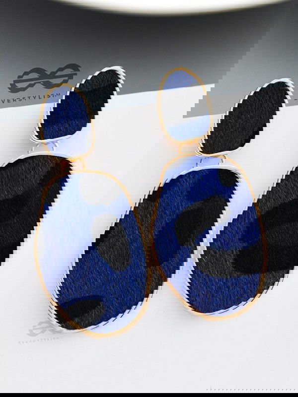 The Chic Leopards - Golden Dangler Earrings (Royal Blue)