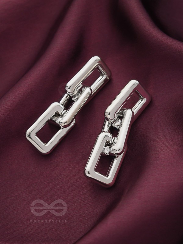 Catch me if you can - Silver Statement earrings