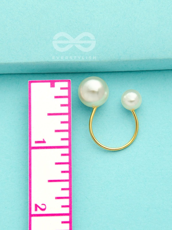 Precarious Pair Of Pearls - Statement Golden Ring