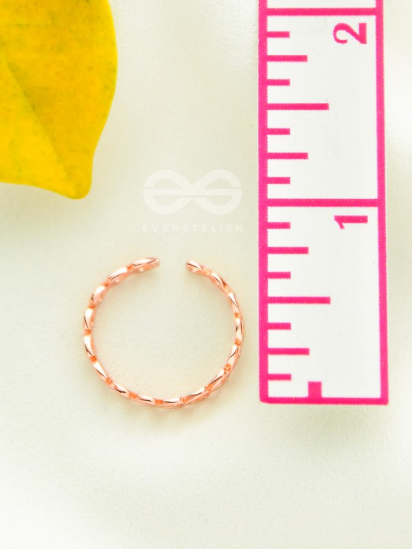 Hearts Wrapped Around My Finger - Golden Adjustable Ring