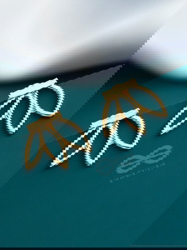 Don't Leaf Me - Golden Ear-Jackets