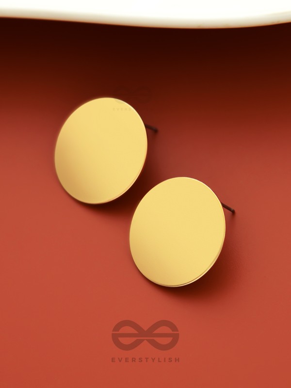 Mirror Reflection - Casual Golden Studs