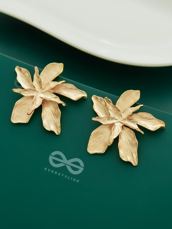 Autumn on my Ears - Statement Golden Studs