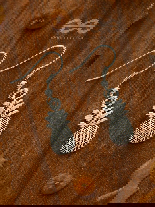 Quirky Miss Hawaiian - Tiny Trinket Earrings