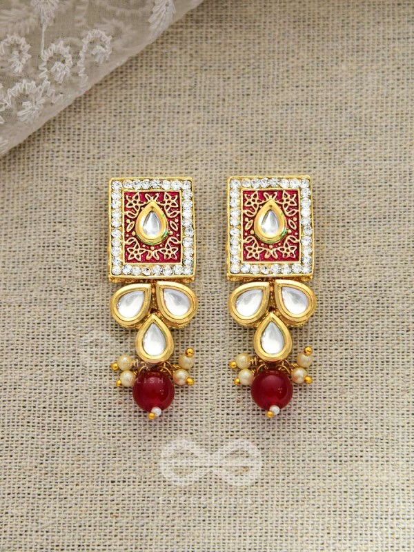 THE ETHERAL ELEGANCE - SET OF STATEMENT CHOKER AND EARRINGS (BERRY )