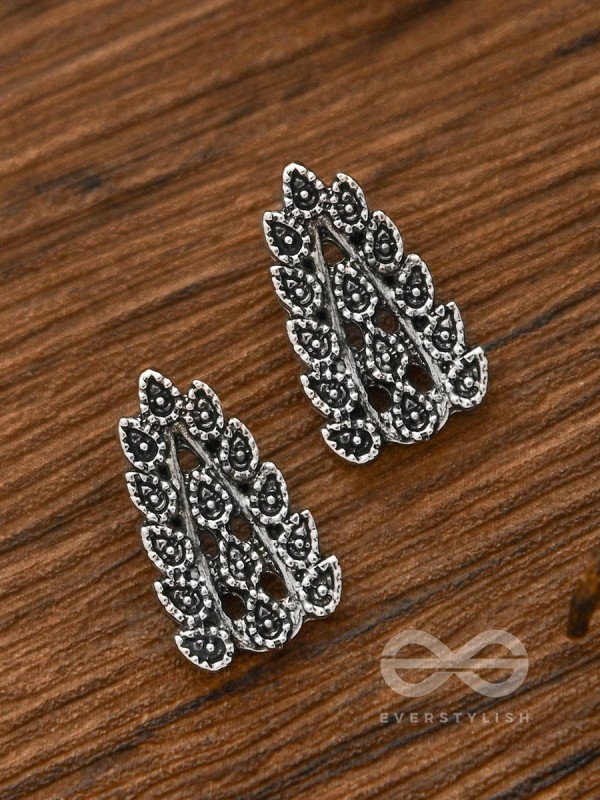 The Little Intricate Leaflets - Tiny Trinket Earrings