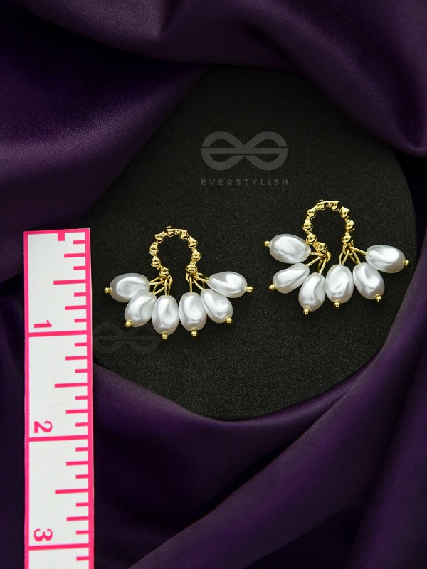 Budding Blossoms- Golden Pearl Earrings