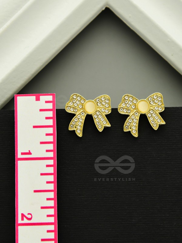 Perfect Presents- CZ and Pearls Studded Golden Earrrings