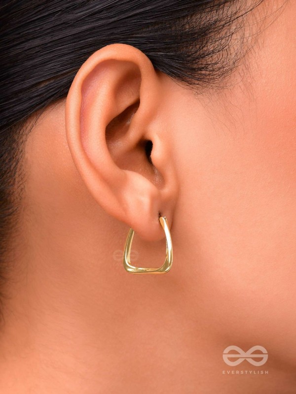 Sun-Kissed Squares- Geometrical Golden Earrings