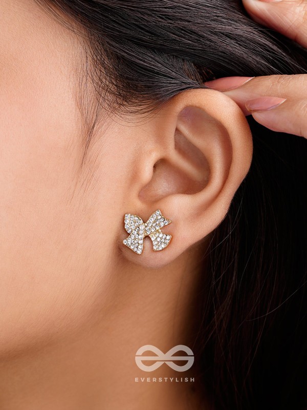 The Knotted Star- Golden Rhinestones Earrings