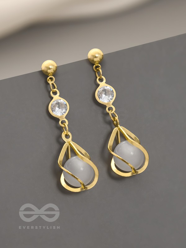 Twirling Vines- Golden Pearl Earrings