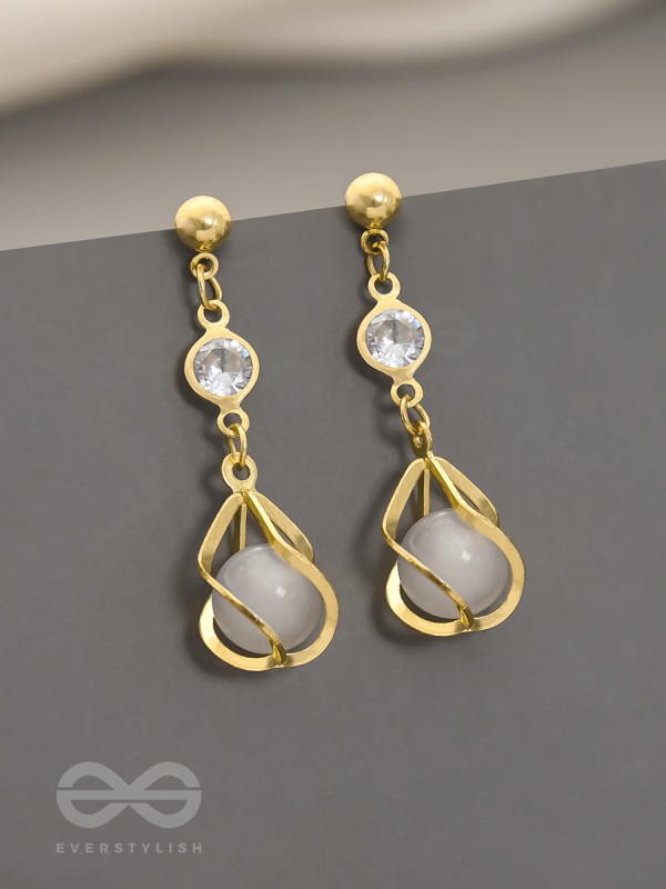 Twirling Vines- Golden Pearl Earrings