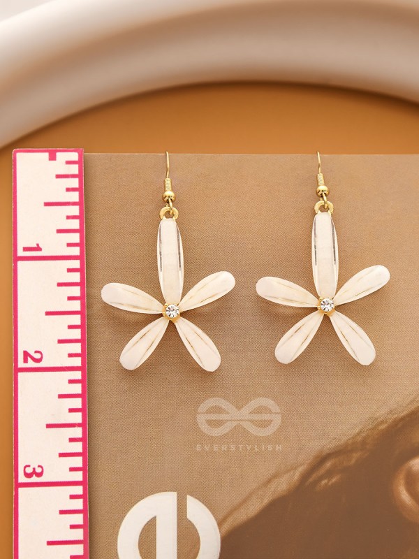 The Budding Blossom- Statement Golden Earrings (Cream White)