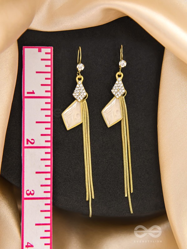 The Golden Rain- Chic Golden Earrings