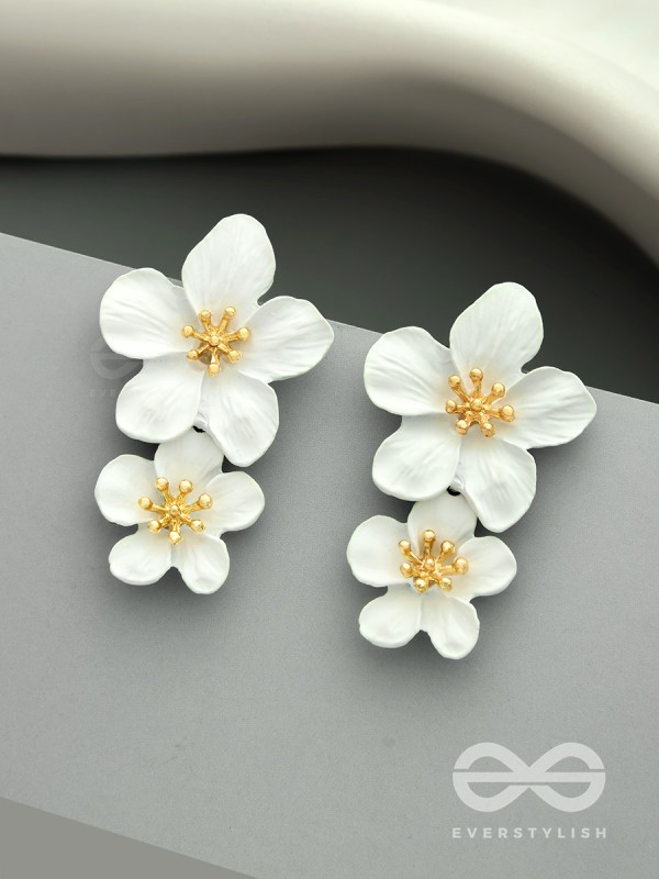 Paired Periwinkles- Statement Acrylic Earrings (Daisy White)
