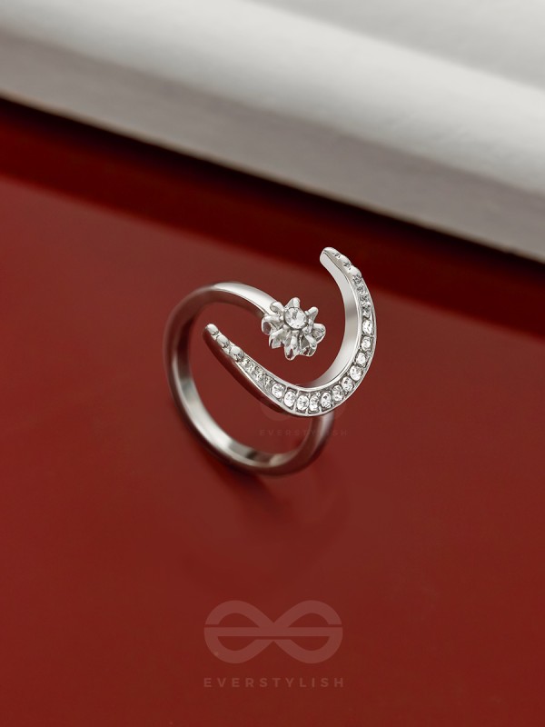 The Night Sky- Silver Rhinestones Ring