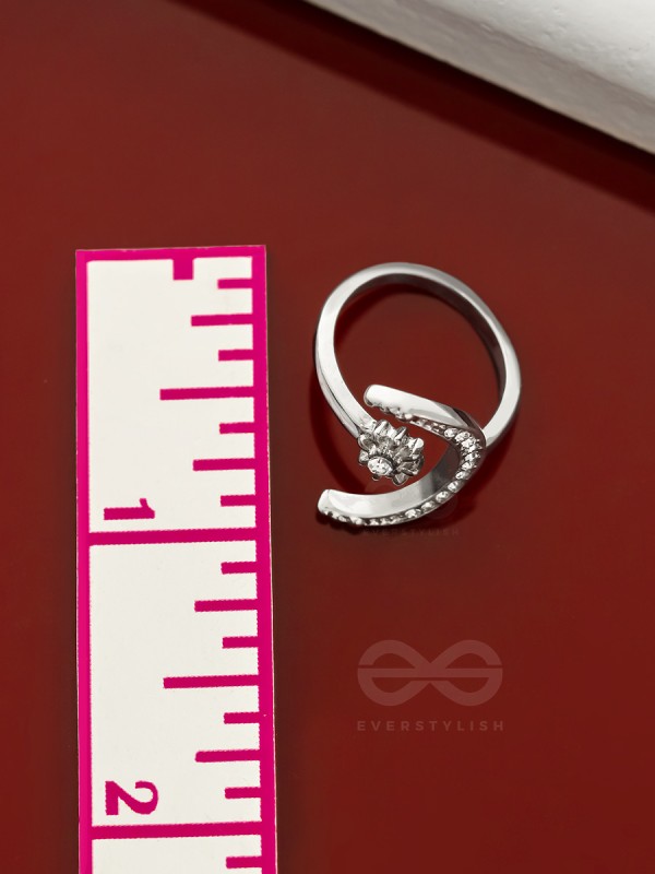 The Night Sky- Silver Rhinestones Ring