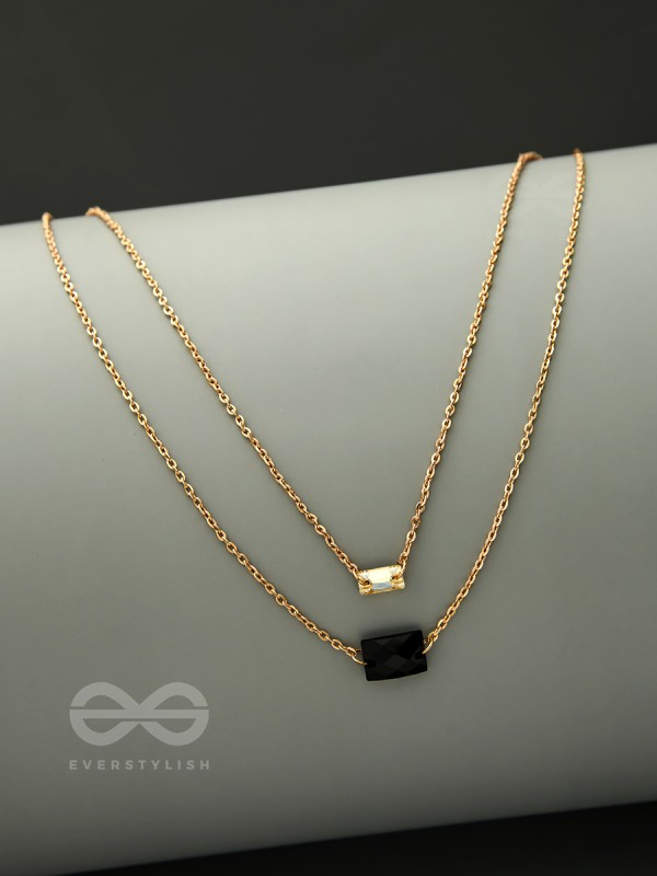 The Dark Reflection- Golden Layered Necklace With Anti-Tarnish Coating