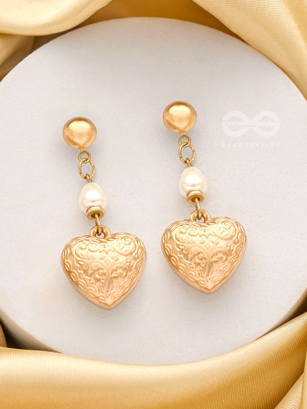 A Heart of Gold- Classy Golden Earrings