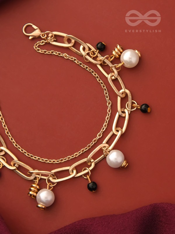 Dark and Light- Golden Layered Pearl Bracelet 
