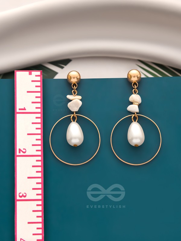 The Lord of the Rings- Golden Pearl Earrings