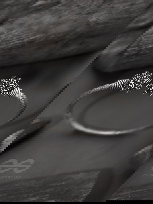 Ups-a-Daisy- Oxidised Bangle Bracelet