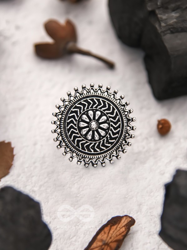 The Moonlit Fantasy- Oxidised Statement Ring