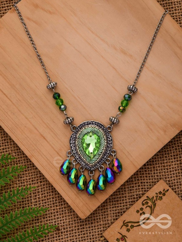 Peshana- The Gorgeous Trinket- Stone and Glass Beads Embroidered Necklace (Sheen Green)