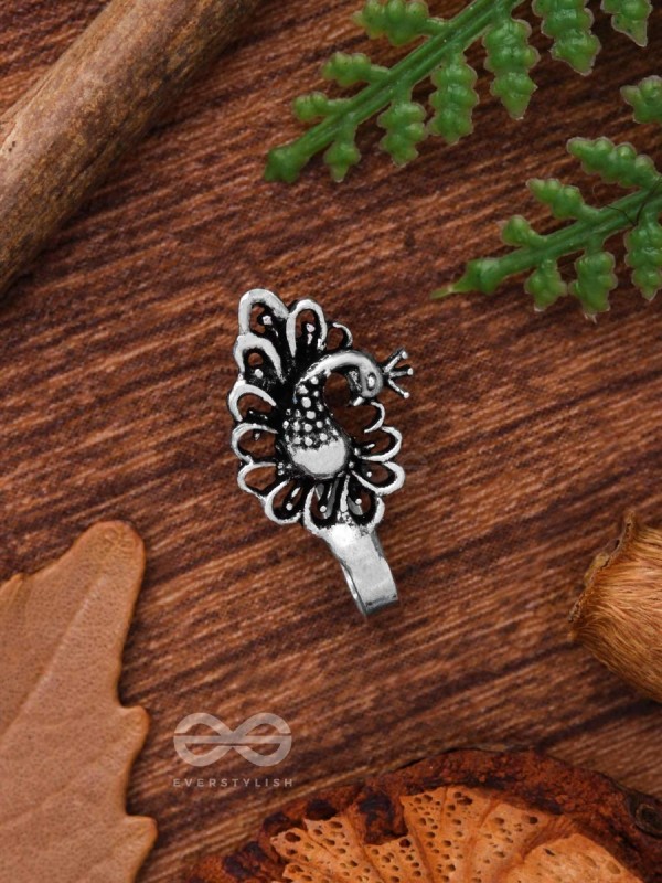 A DAZZLING BEAUTY - OXIDISED PRESS-ON NOSEPIN