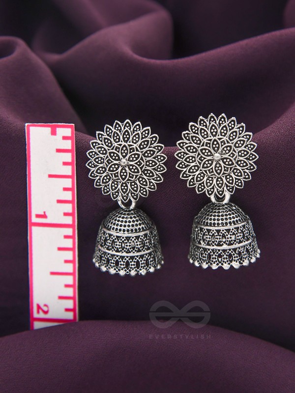 The Frozen Foliage- Oxidised Jhumka Earrings