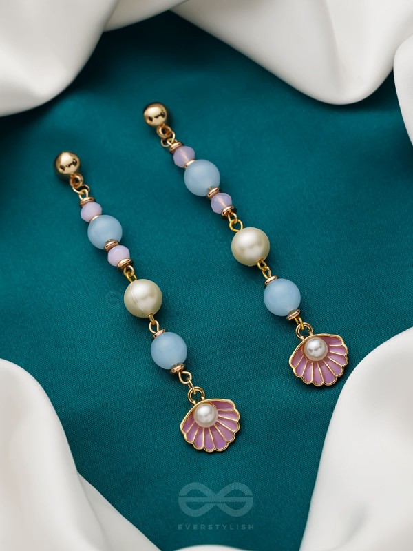 The Sea n Shell- Golden Embellished Earrings