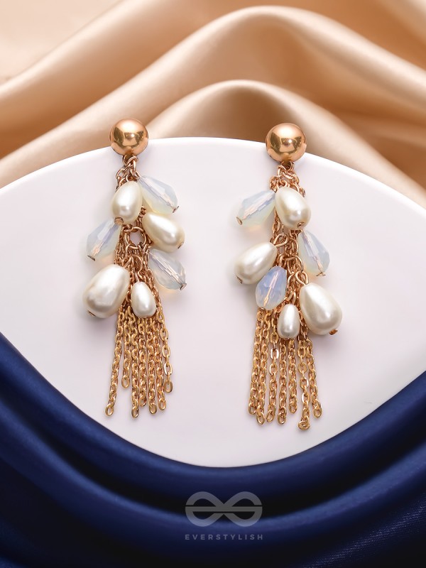 The White Garden- Golden Pearl Earrings