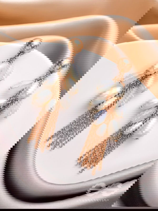 The White Garden- Golden Pearl Earrings