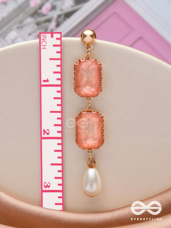 The Purple Prose- Golden Pearl Earrings