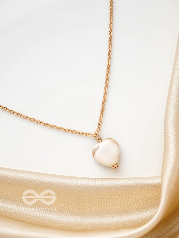 The Ivory Beach- Golden Embellished Necklace With Anti-Tarnish Coating